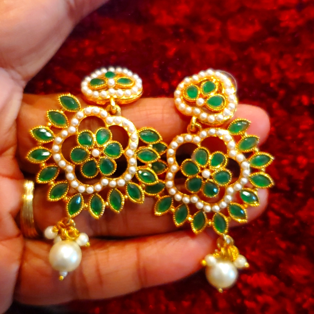 Pearl and Emerald Earrings